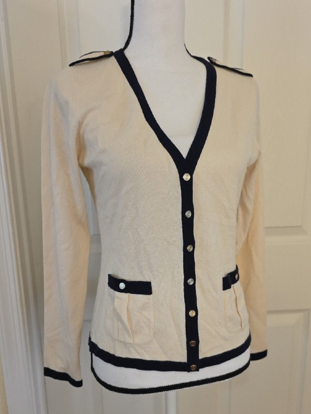 Escada Cream Silk Cardigan Cream Navy Gold Buttons 36 Small